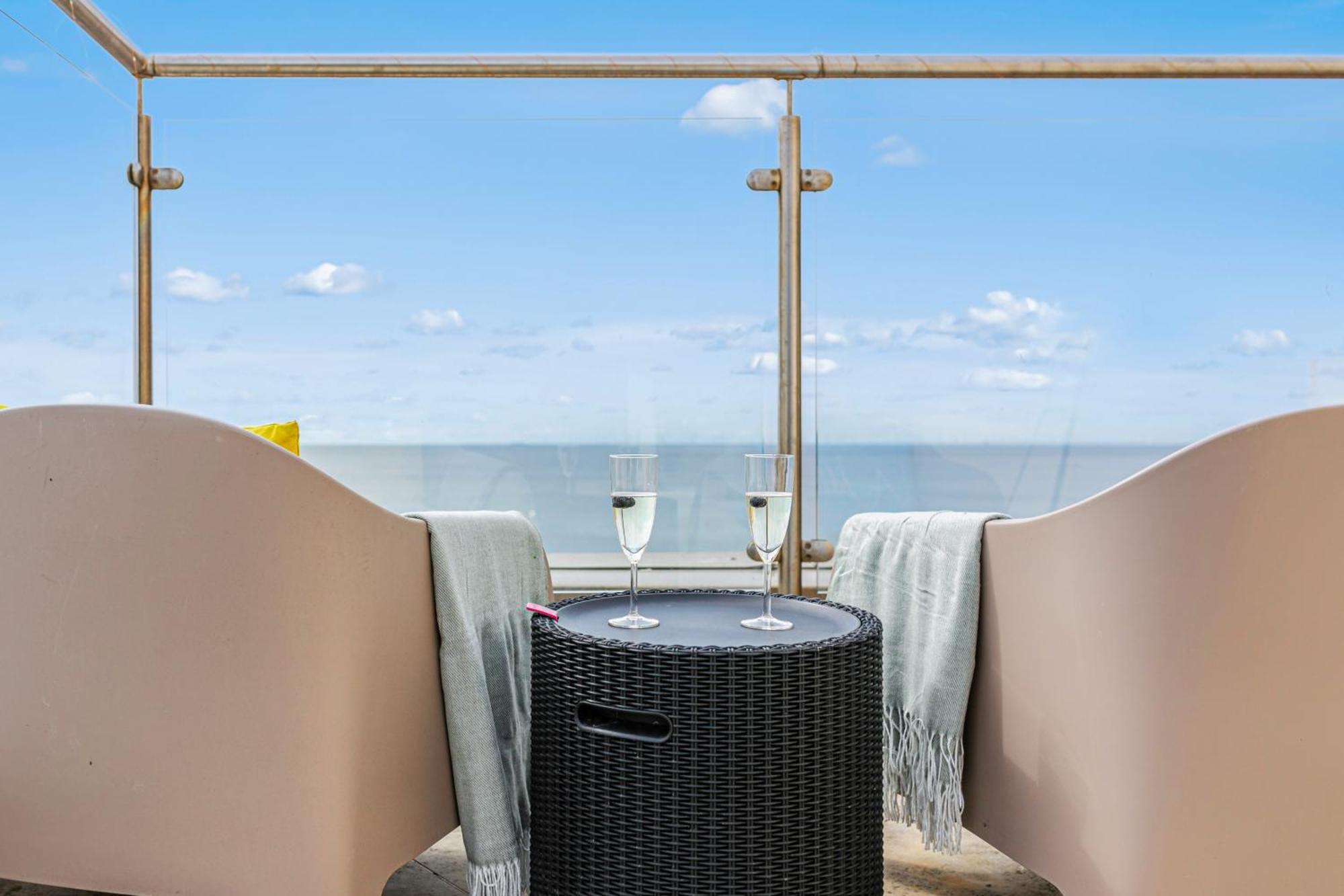 Airhost'S Brighton'S Best Green Diamond Escape With Sea Views Exteriör bild