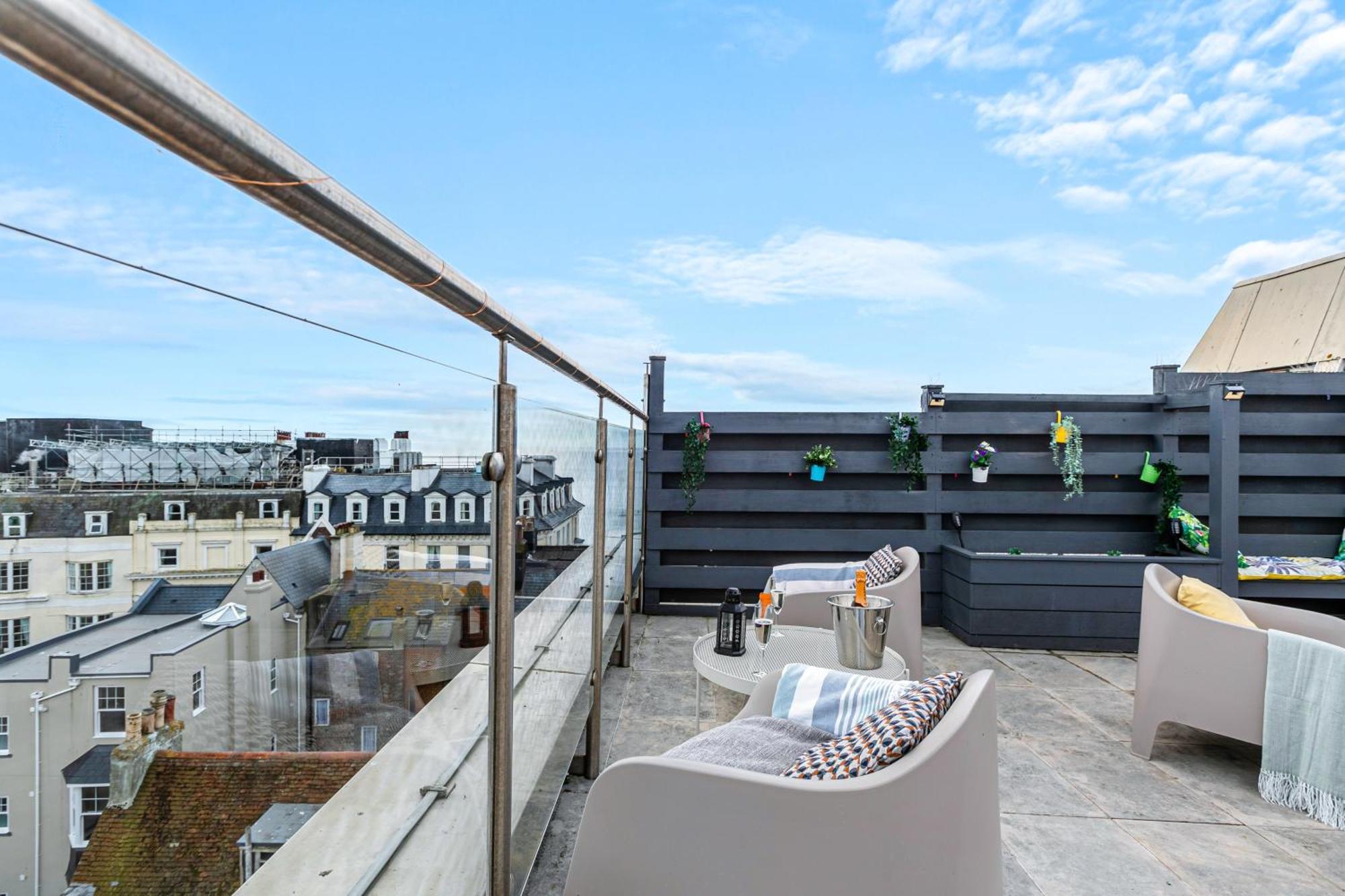 Airhost'S Brighton'S Best Green Diamond Escape With Sea Views Exteriör bild