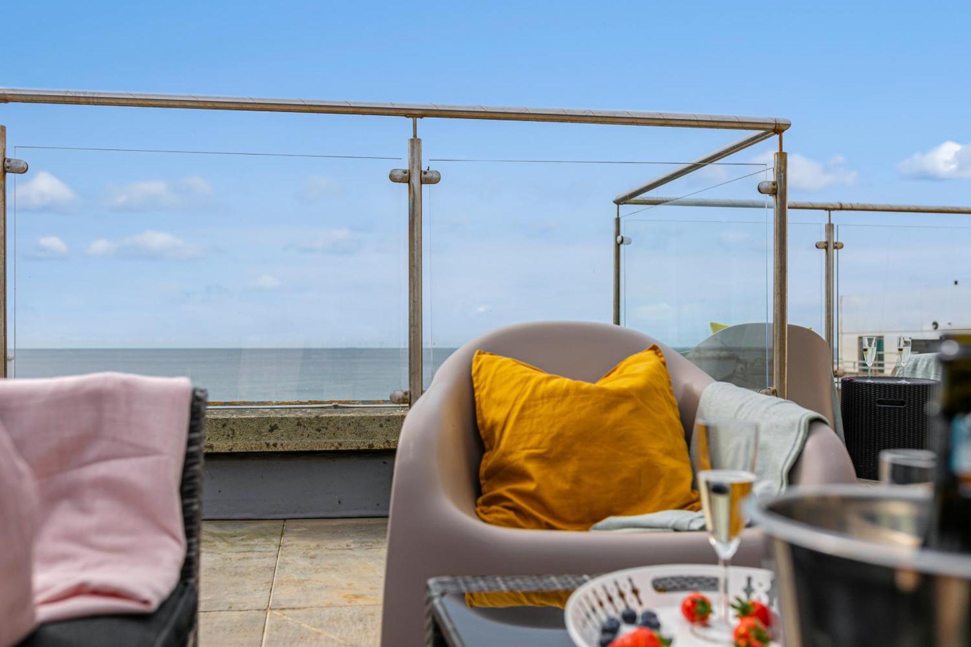 Airhost'S Brighton'S Best Green Diamond Escape With Sea Views Exteriör bild